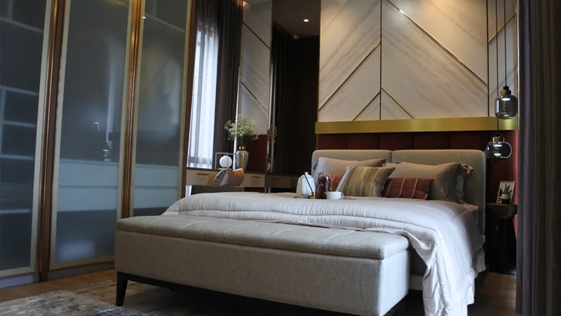 Vermont — Master Bedroom Marmer Wall (Ideas & Inspiration | Show Unit)